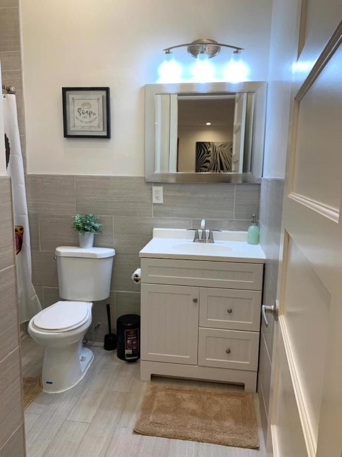 Newly Renovated Duplex Apartment 2 New York Exterior photo